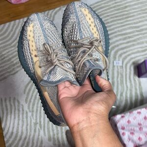 adidas Yeezy Boost 350